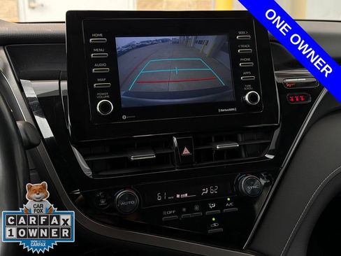 Used 2022 Toyota Camry SE FWD image 5
