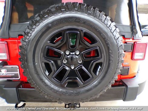 Used 2015 Jeep Wrangler Sport AWD/4WD image 10
