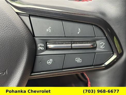 Used 2024 Chevrolet Traverse RS FWD image 14