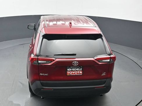 Used 2023 Toyota RAV4 LE AWD/4WD image 39