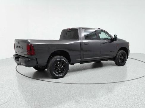 New 2026 RAM 2500 Laramie AWD/4WD image 9