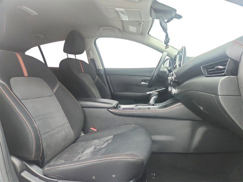 Used 2021 Nissan Sentra SR image 22