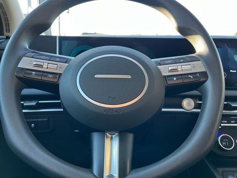 Used 2025 Hyundai Tucson SEL image 30