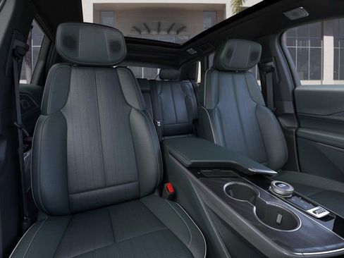 New 2026 Cadillac Lyriq Signature Sport w/ Nappa Leather Package RWD image 16