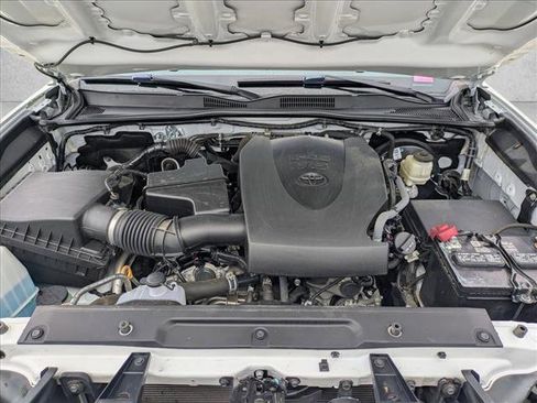 Used 2021 Toyota Tacoma SR5 image 22