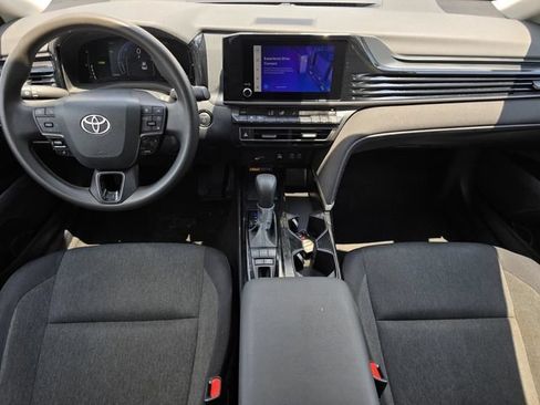 Used 2025 Toyota Camry LE FWD image 14