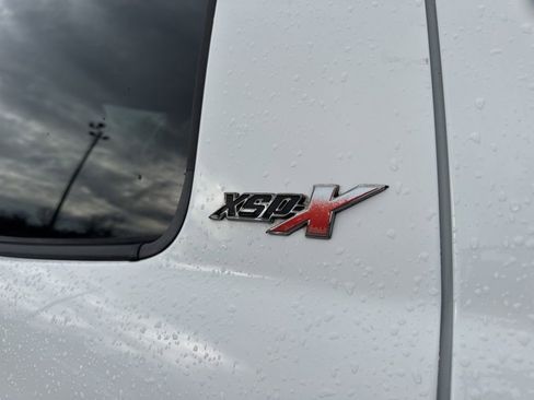 Used 2016 Toyota Tundra SR5 w/ SR5 Upgrade Package image 27