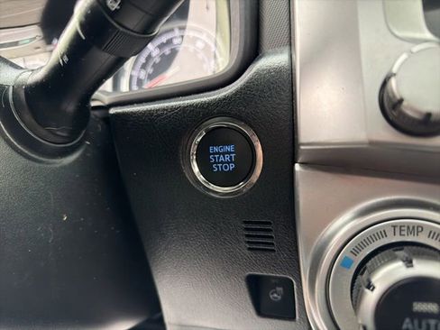 Used 2023 Toyota 4Runner Limited image 19