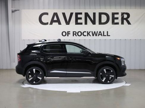 New 2026 Nissan Kicks SV w/ Cold Weather Package image 6