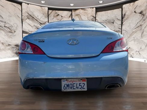 Used 2010 Hyundai Genesis 2.0T image 7
