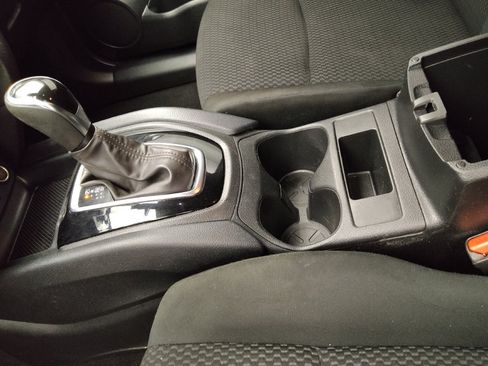 Used 2022 Nissan Rogue Sport S FWD image 26