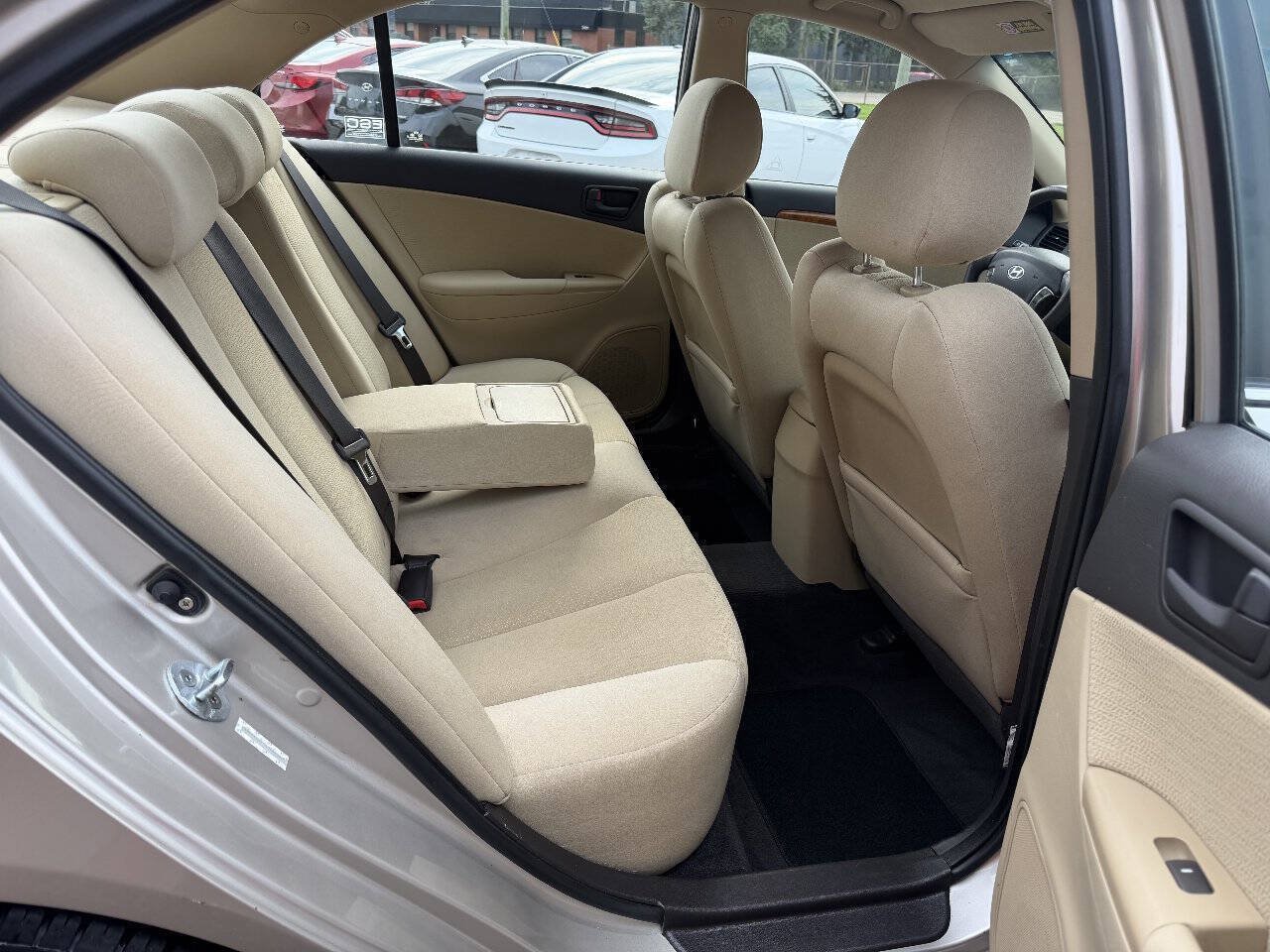 Used 2009 Hyundai Sonata GLS w/ Popular Equipment Pkg 2 FWD image 16