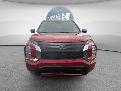 New 2026 Mitsubishi Outlander AWD image 9