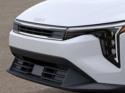 New 2026 Kia K4 LX image 12