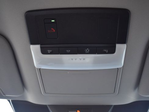 New 2026 Nissan Pathfinder SL image 39