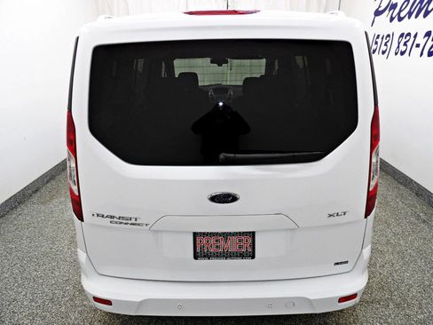 Used 2018 Ford Transit Connect XLT image 5