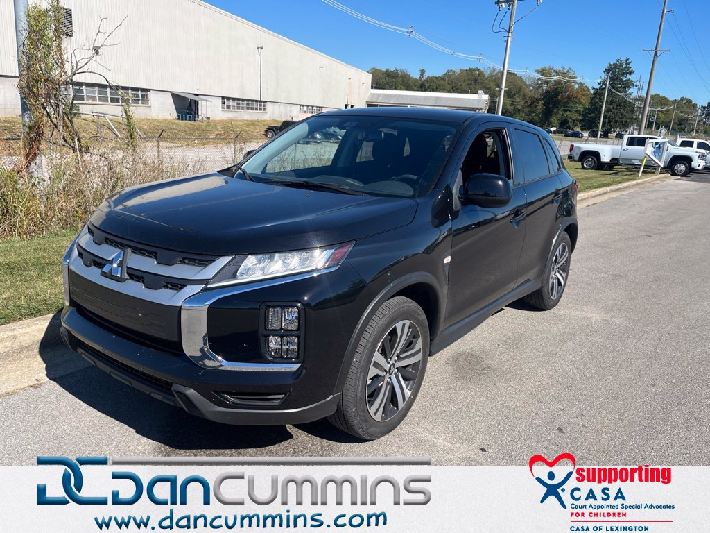 Used 2025 Mitsubishi Outlander Sport ES AWD/4WD image 1