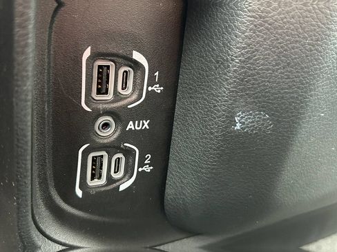 Used 2023 RAM 1500 Big Horn AWD/4WD image 16