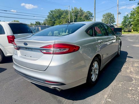 Used 2017 Ford Fusion S FWD image 7