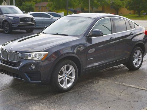 Used 2016 BMW X4 xDrive28i w/ Technology Package AWD/4WD image 3