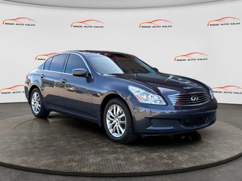 Used 2009 INFINITI G37 x Sedan w/ Premium Pkg image 5