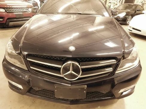Used 2015 Mercedes-Benz C 250 Coupe image 10