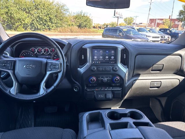 Used 2022 Chevrolet Silverado 1500 RST AWD/4WD image 13