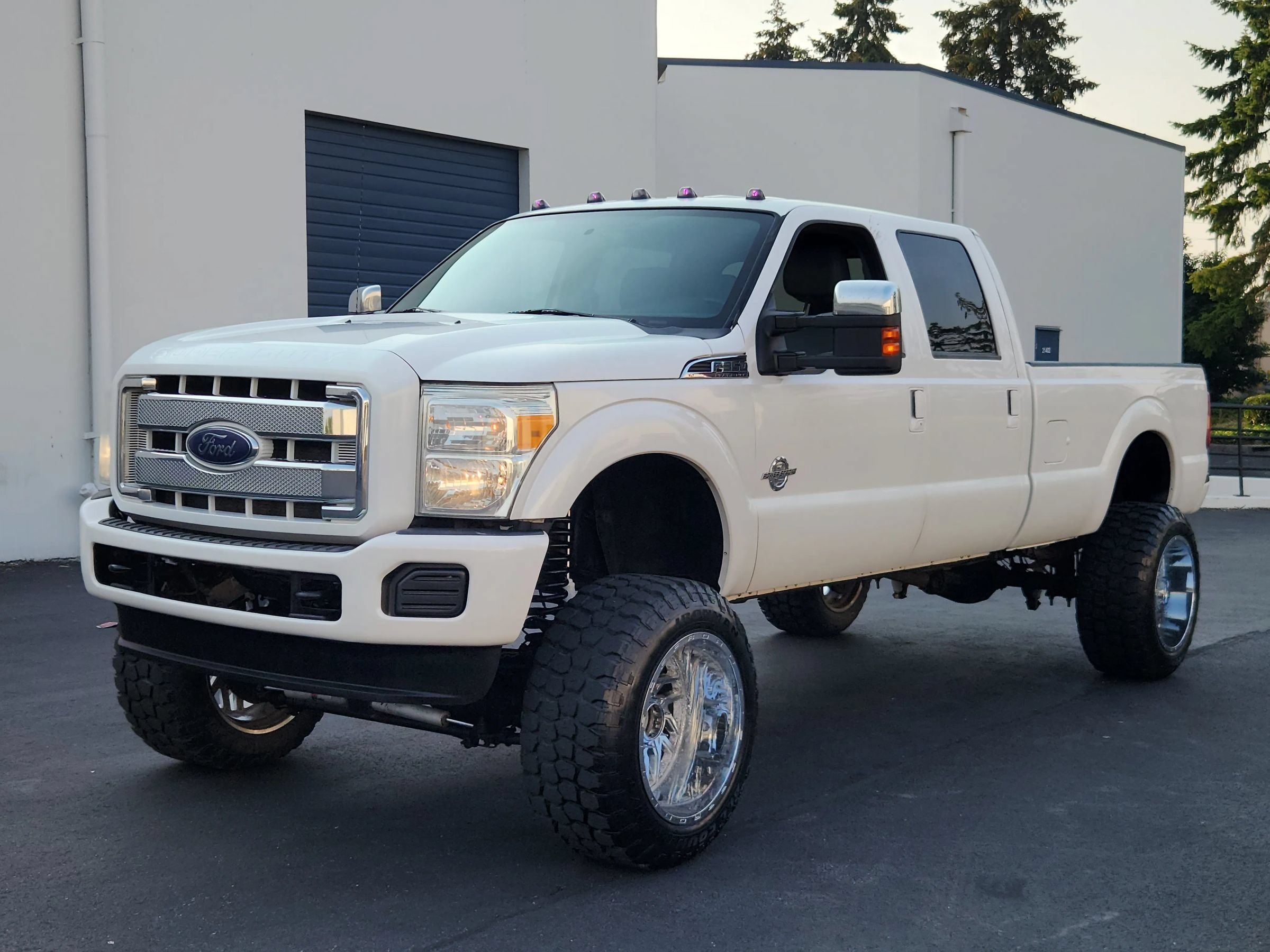 Used 2015 Ford F350 XL w/ Power Equipment Group AWD/4WD image 1