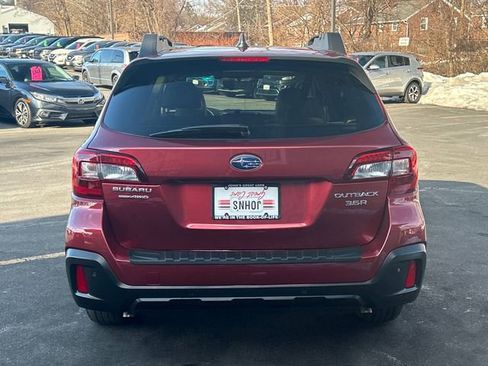 Used 2018 Subaru Outback 3.6R Limited image 5