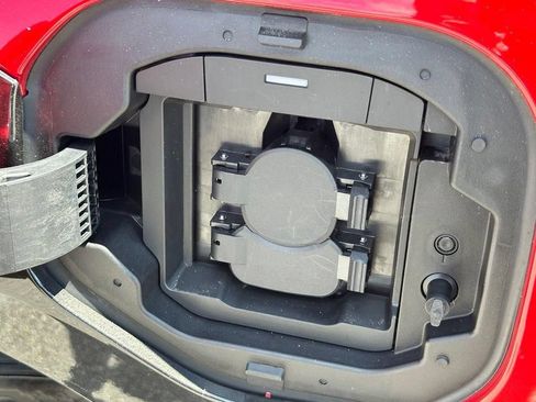 Used 2023 Toyota bZ4X FWD image 20