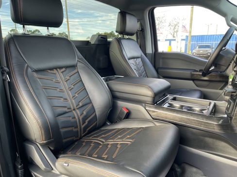 Used 2025 Ford F150 XL w/ Equipment Group 103A High image 34