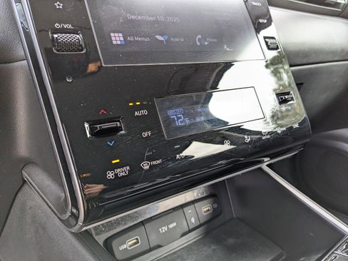 Used 2023 Hyundai Tucson Blue w/ Cargo Package image 29