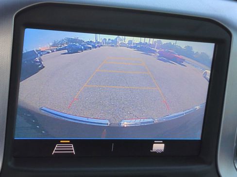 Used 2020 GMC Sierra 1500 Elevation image 20