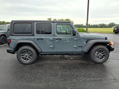 New 2026 Jeep Wrangler Unlimited Sport AWD/4WD image 18