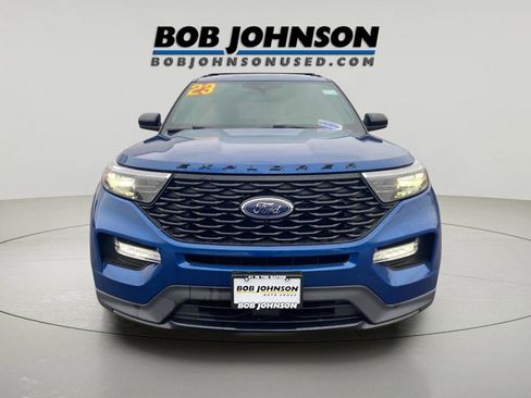 Used 2023 Ford Explorer ST-Line w/ Class IV Trailer Tow Package AWD/4WD image 14