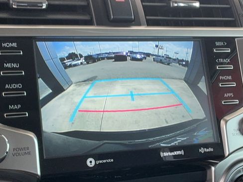 Used 2023 Toyota 4Runner SR5 Premium w/ Moonroof Package AWD/4WD image 15