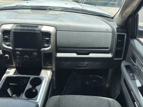 Used 2014 RAM 2500 SLT AWD/4WD image 26