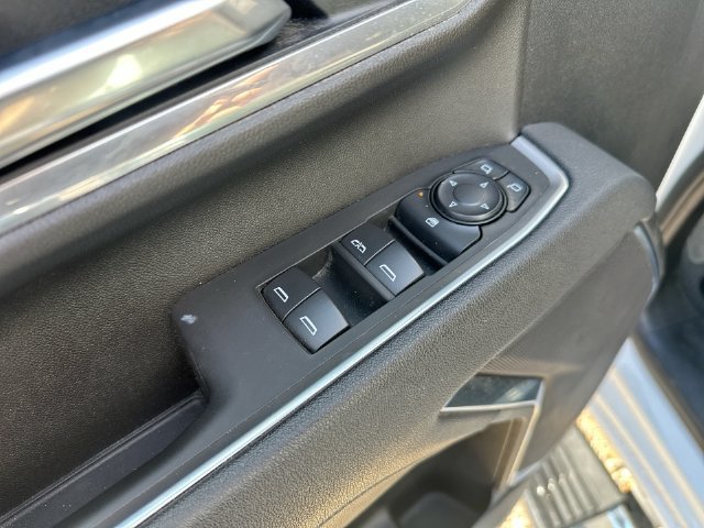 Used 2025 Chevrolet Silverado 2500 LT w/ Convenience Package AWD/4WD image 33
