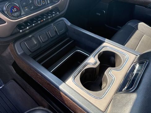 Used 2018 GMC Sierra 2500 Denali w/ Duramax Plus Package image 31