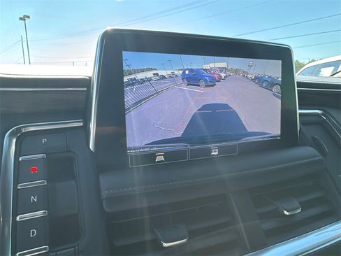 Used 2021 Chevrolet Tahoe Z71 image 30