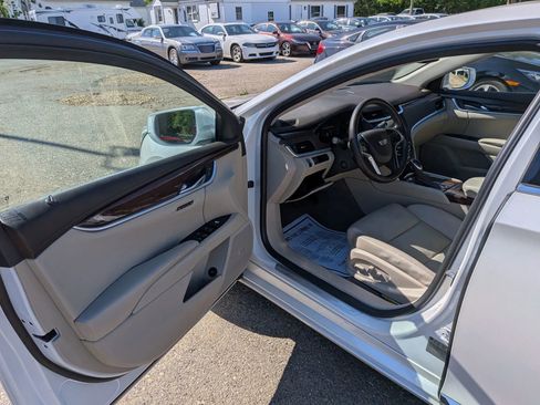 Used 2017 Cadillac XTS Luxury w/ Driver Awareness Package AWD/4WD image 24