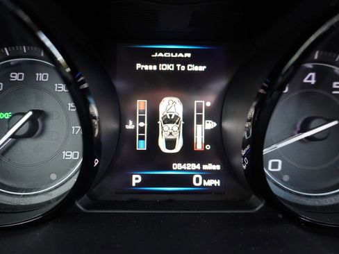 Used 2015 Jaguar F-TYPE S RWD image 23