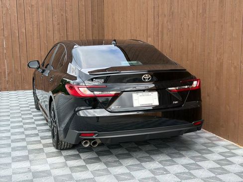 Used 2025 Toyota Camry SE w/ Multimedia Upgrade Package image 16