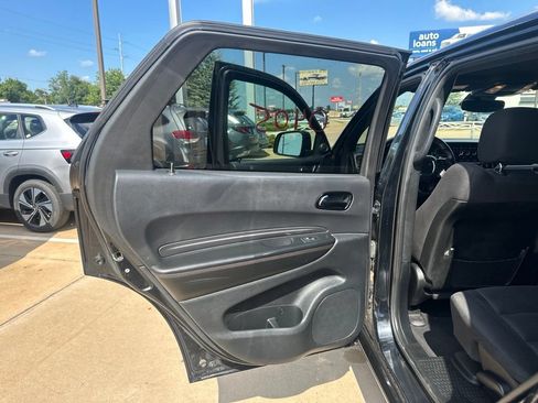 Used 2023 Dodge Durango GT RWD image 13