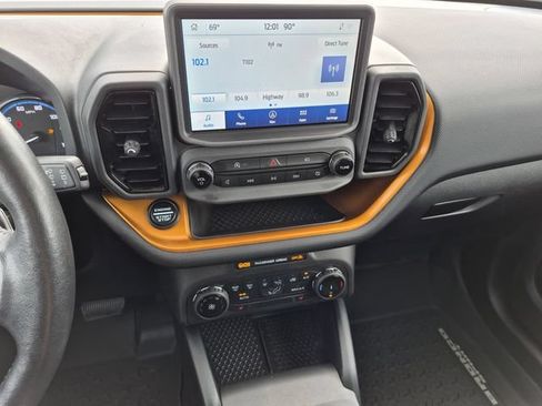 Used 2023 Ford Bronco Sport Badlands AWD/4WD image 11