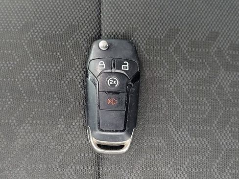 Used 2018 Ford F150 XLT w/ Equipment Group 302A Luxury AWD/4WD image 32