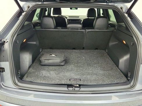 Used 2021 Volkswagen Atlas Cross Sport SEL image 22