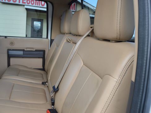 Used 2011 Ford F250 Lariat w/ Lariat Interior Pkg image 23