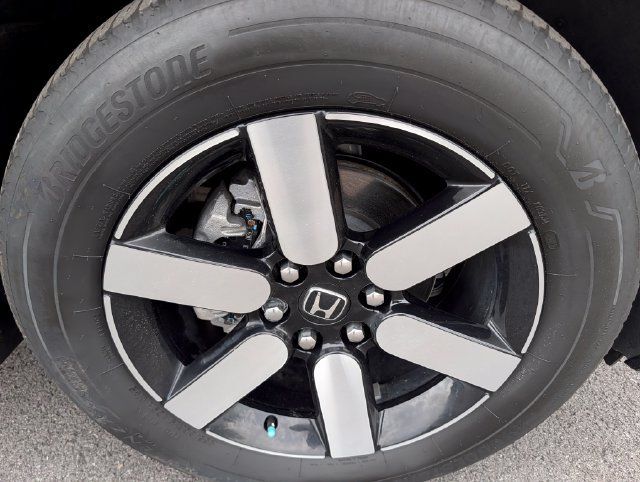 Used 2025 Honda Prologue Touring image 9
