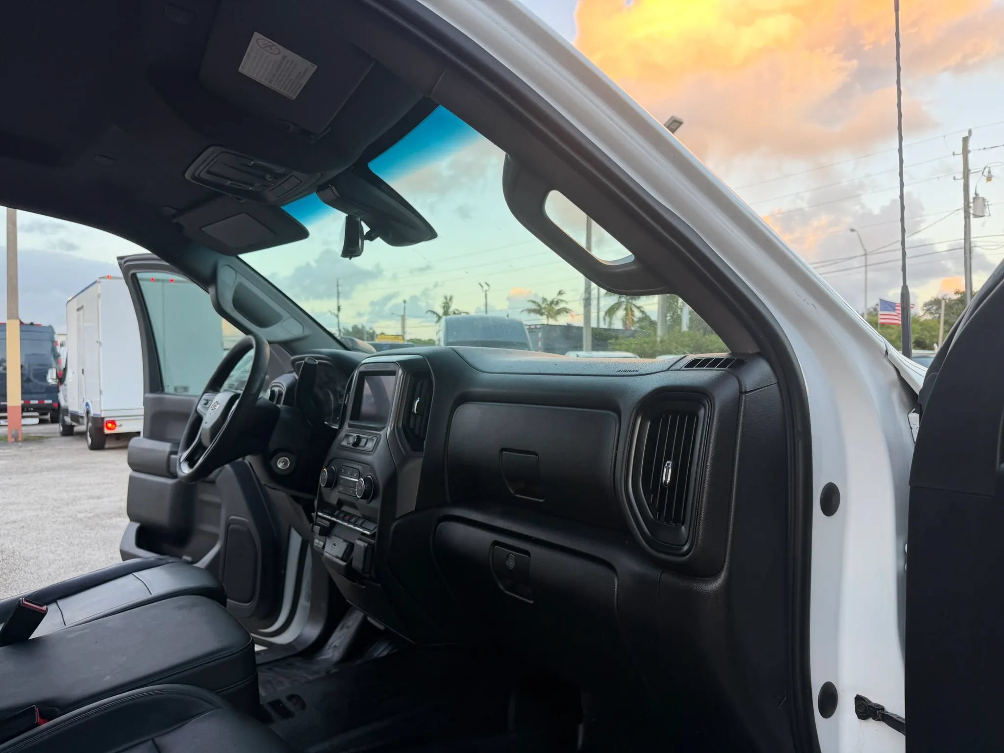 Used 2020 Chevrolet Silverado 3500 W/T w/ Gooseneck/5TH Wheel Package AWD/4WD image 22